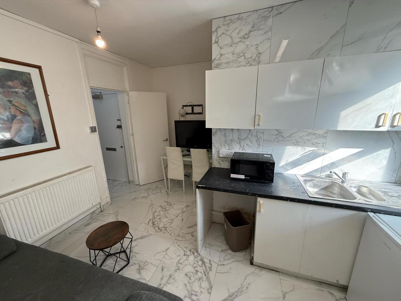 Apartment Ground Floor One Bedroom Flat Miles